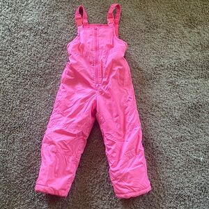 Carter’s girls 5/6 pink snowsuit